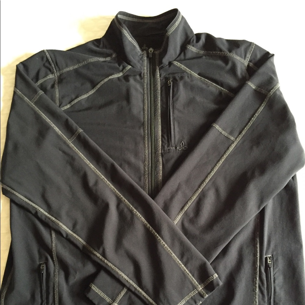 PRANA JACKET. FLAWLESS. LIKE BRAND NEW. NICE!